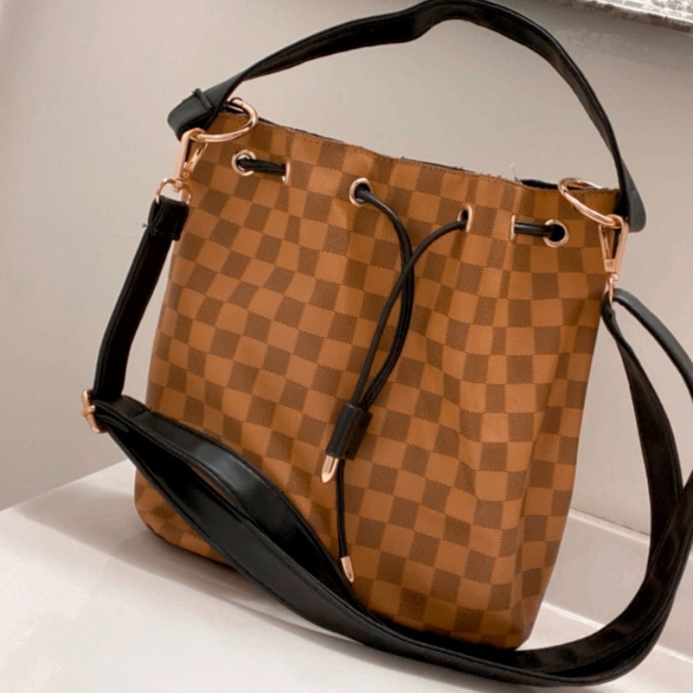 Checkered Bag - Picture 3 of 3